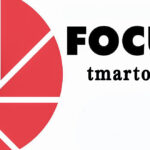 Logotip Focus - T. Martorell, amb la tipografia negra i l'imagotip de color vermell i negre.